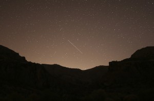 Fast Moving, Bright Meteors Light Up The Night Sky During Leonid Meteor Shower