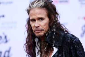 Aerosmith Front Man Steven Tyler Accused Of Sexual Assault Of A Teen In The 1970s