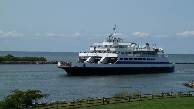 are dogs allowed on the cape may lewes ferry