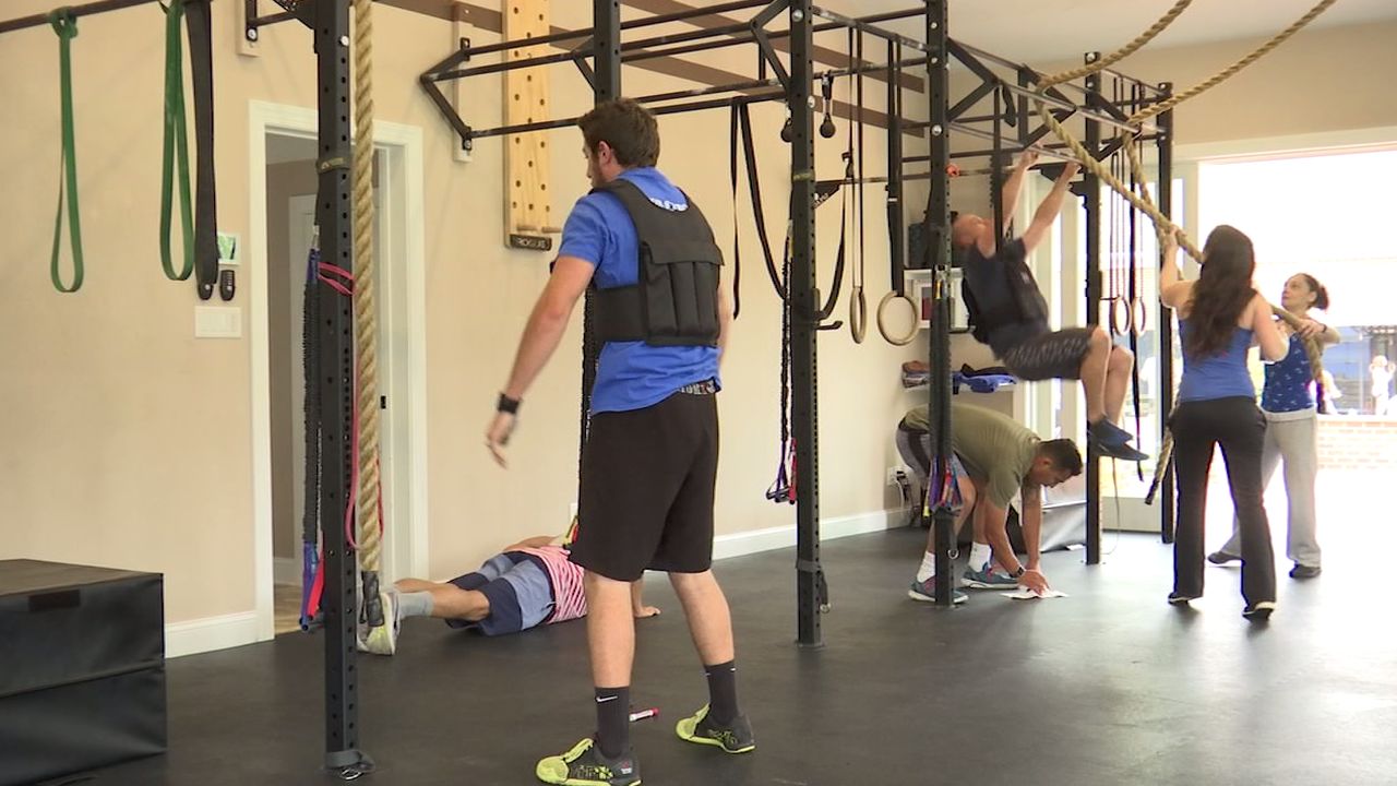 CrossFit Assateague takes on the "Murph" Hero WOD while raising money