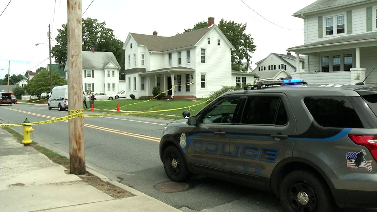 Police search for suspects involved in Milford strong armed robbery - 47abc