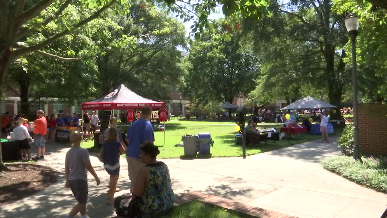 Salisbury University students return to campus 47abc