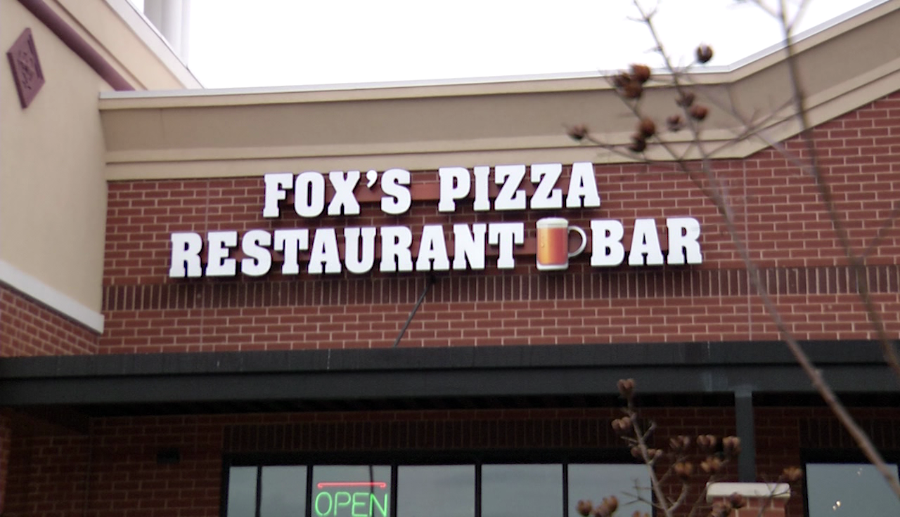 Fox's Pizza Den Opens First Maryland Restaurant in Berlin 47abc