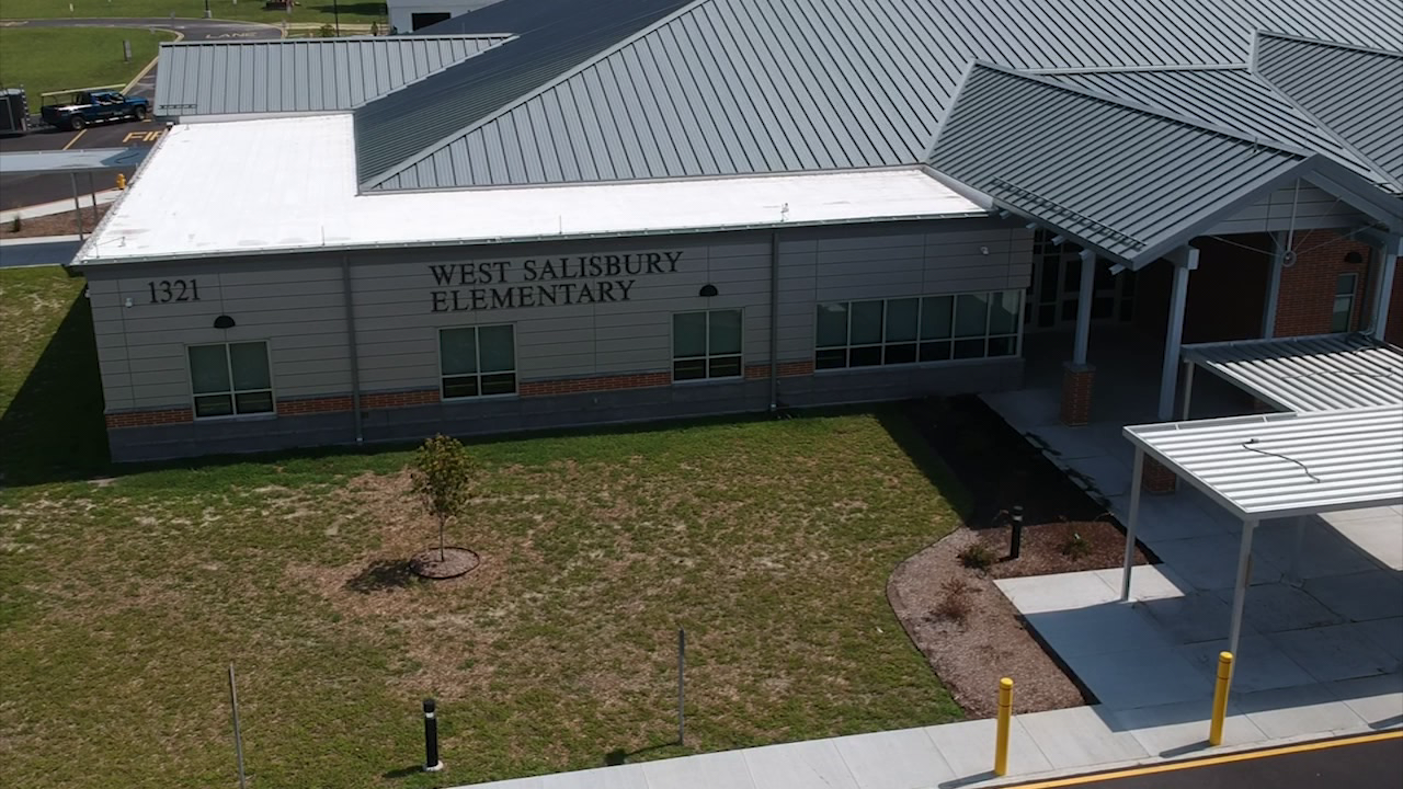 West Salisbury Elementary opens its new facility for the first day of