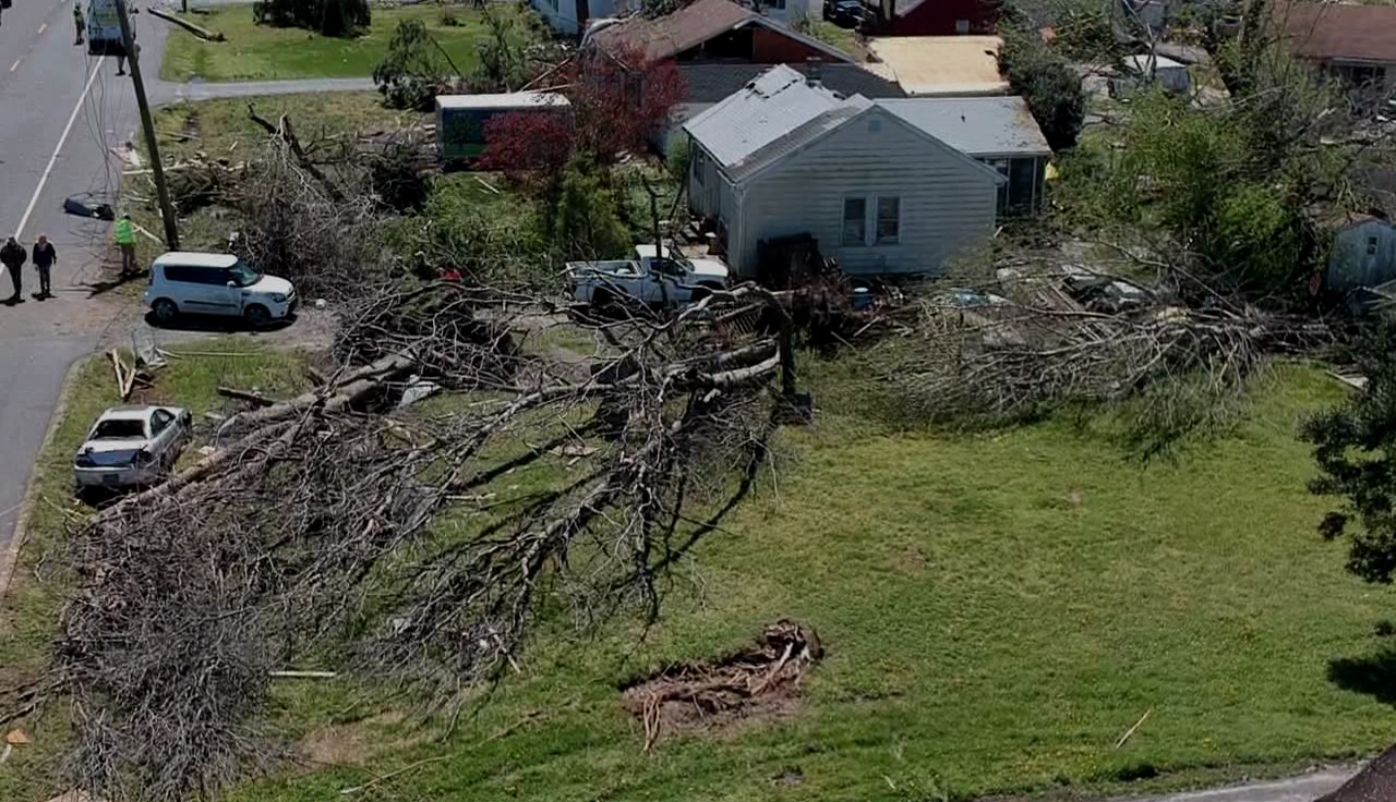 Local organization brings community together after tornado hits Laurel