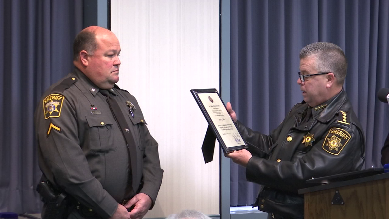 Four Wicomico County sheriffs receive Medal of Valor - 47abc