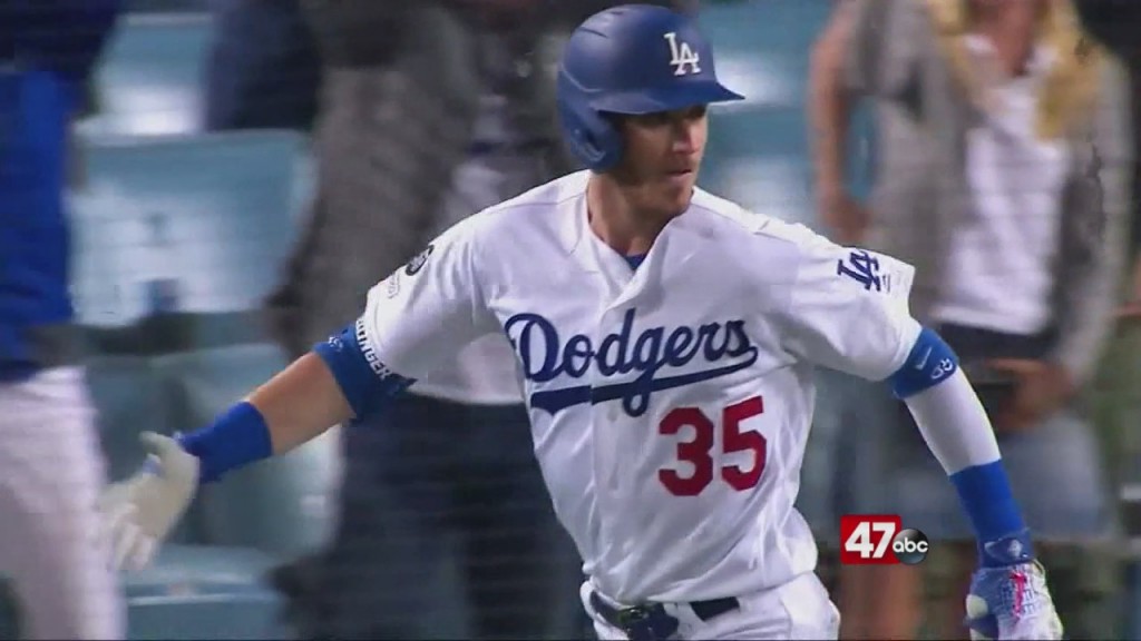 11pm Sports 0512