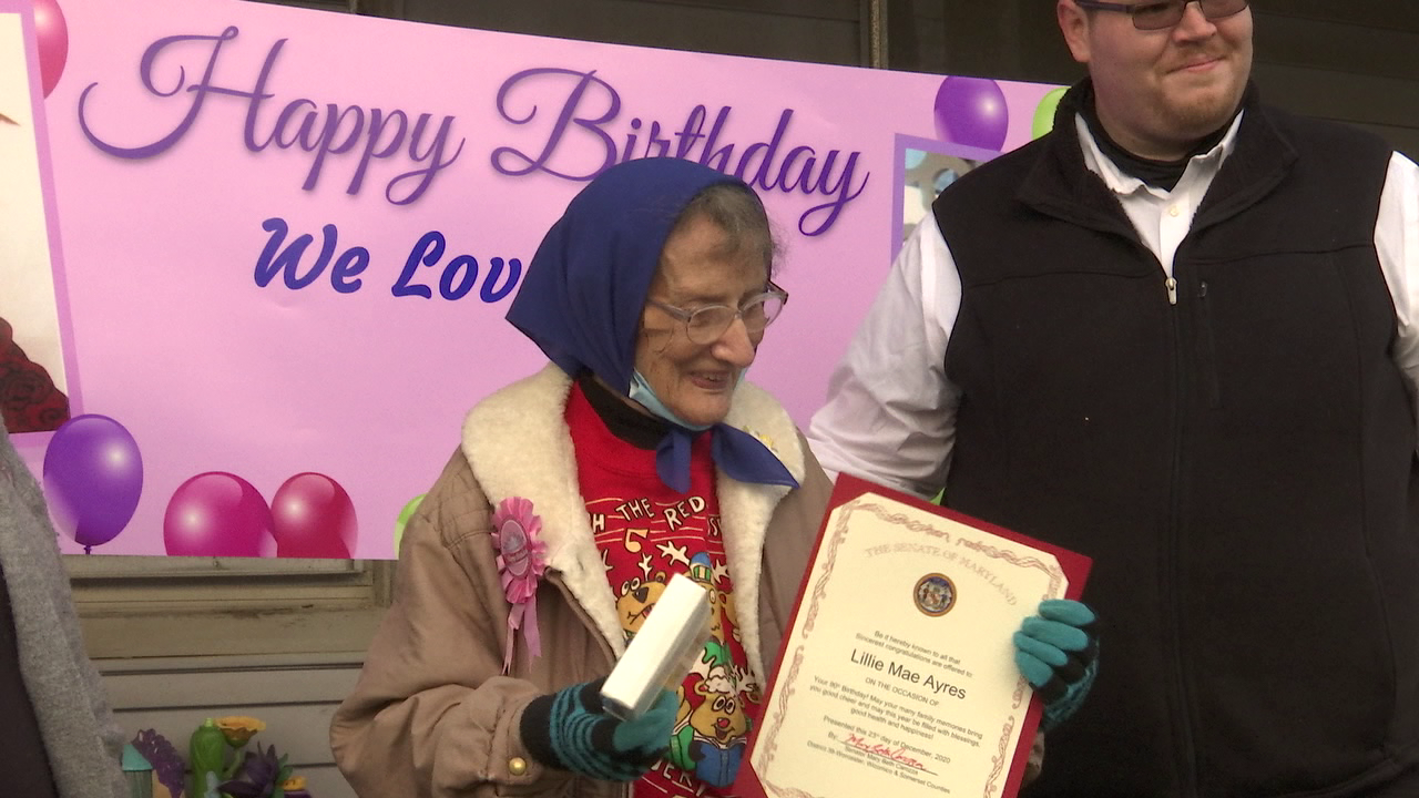 "She deserves this and so much more:" Pocomoke family gives woman 90th drive by birthday surprise - Vimarsana News