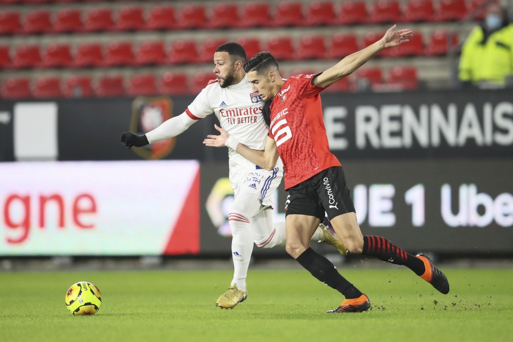 Memphis Depay, Nayef Aguerd