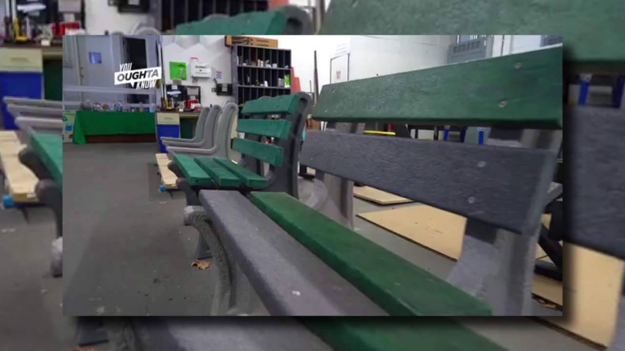 A DE organization turns plastic bags into benches 47abc