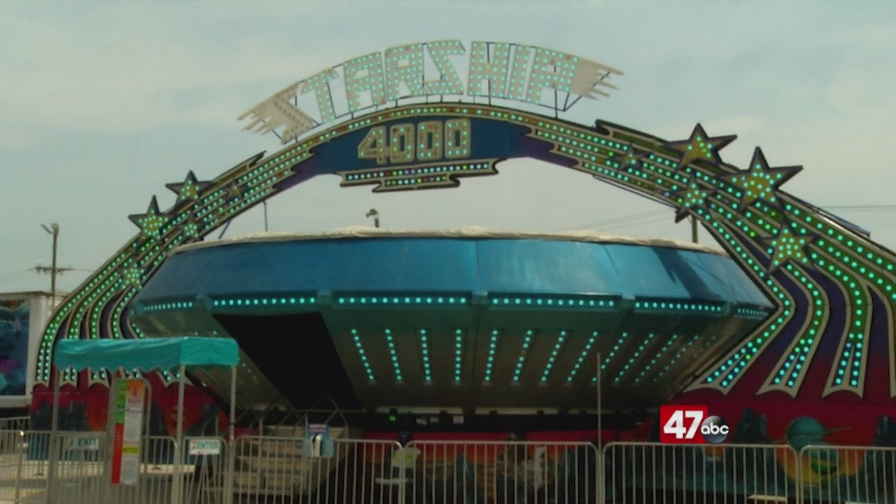 Checking out the rides at the Delaware State Fair 47abc