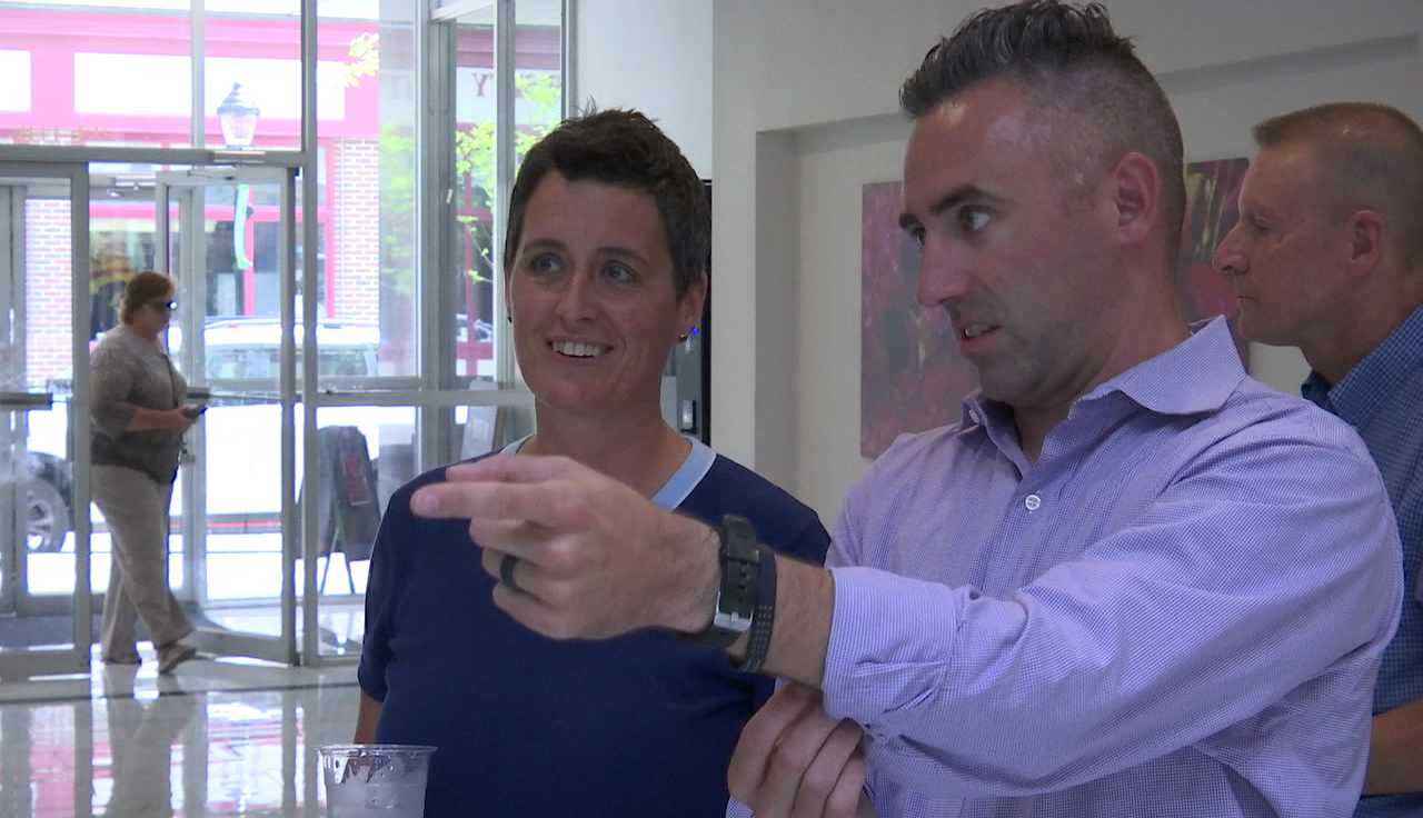 Congressional candidate visits downtown Salisbury, meets with business owners - Vimarsana News