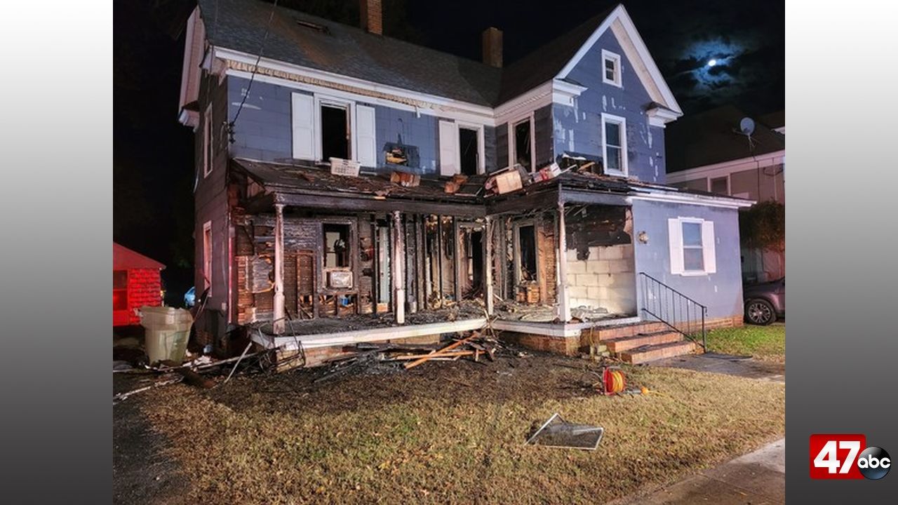 One injured in early morning house fire in Salisbury 47abc