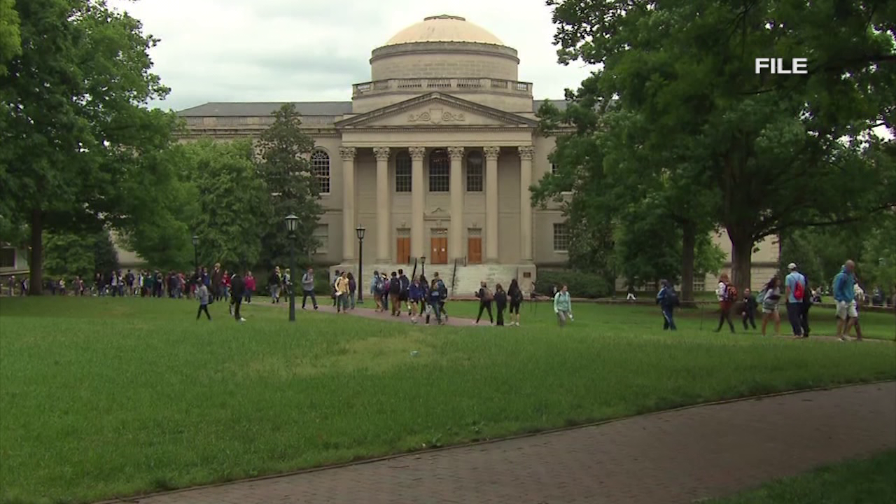 declining-college-enrollment-could-mean-americans-choosing-other