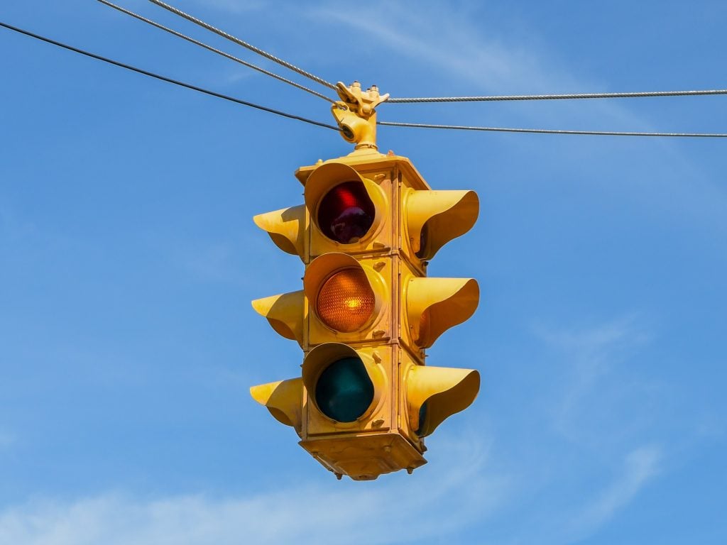 Colorful Simplicity Yellow Stop Light In Front Of 2021 08 29 11 22 20 Utc 1024x768