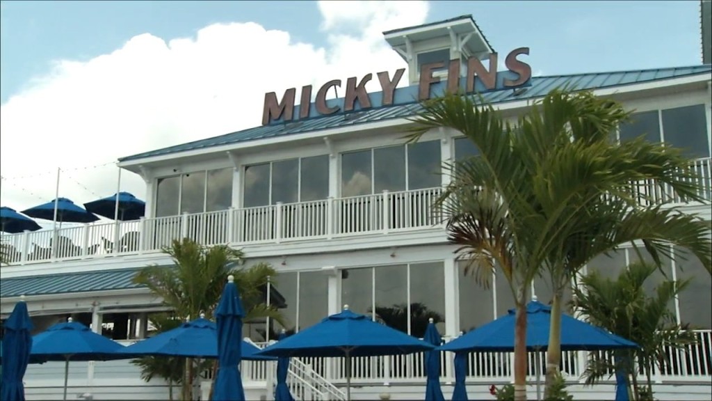 Micky Fins Bar & Grill