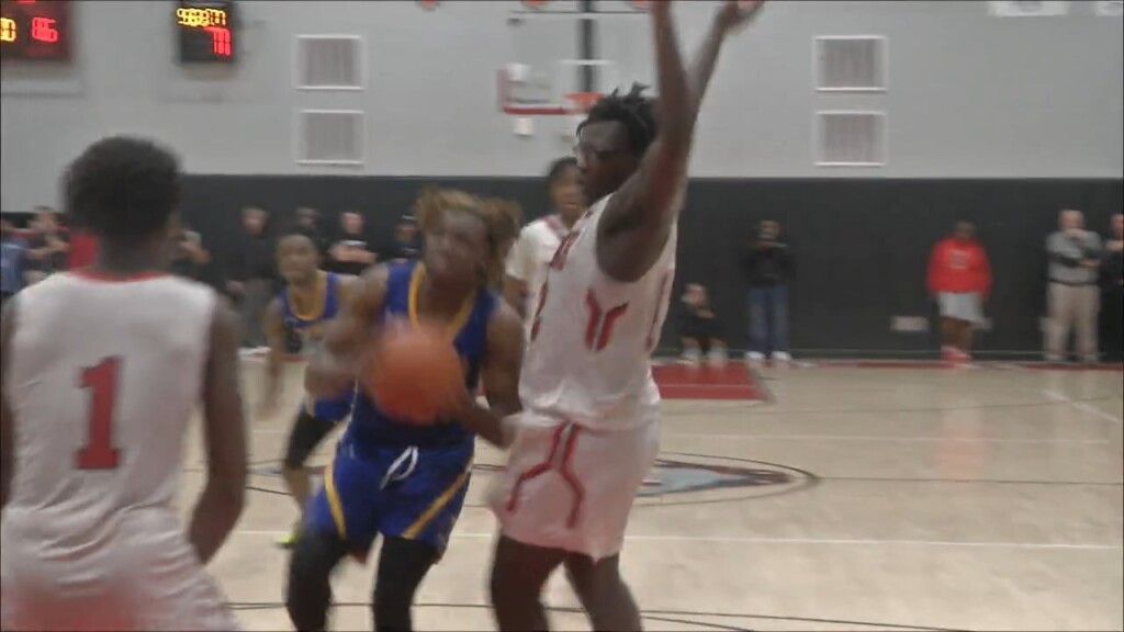 11pm Sports 0112