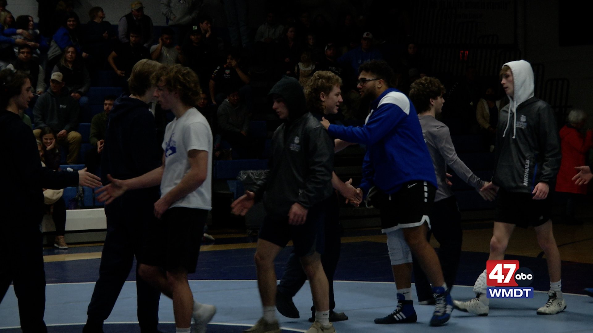 Kent Island takes down the Bulldogs in bayside wrestling battle 47abc