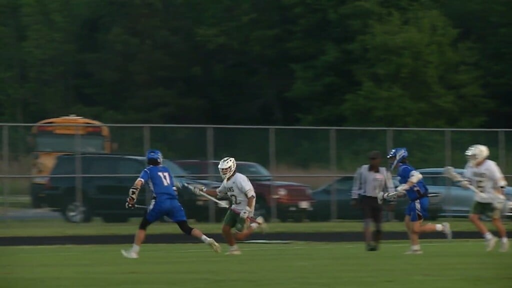 11pm Sports 0424