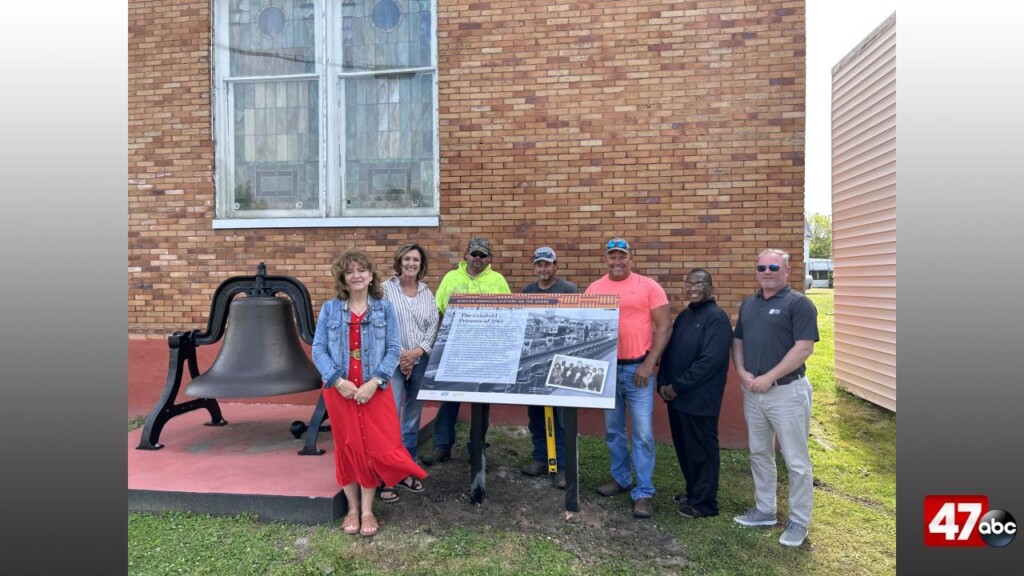 1280 Crisfield Sign