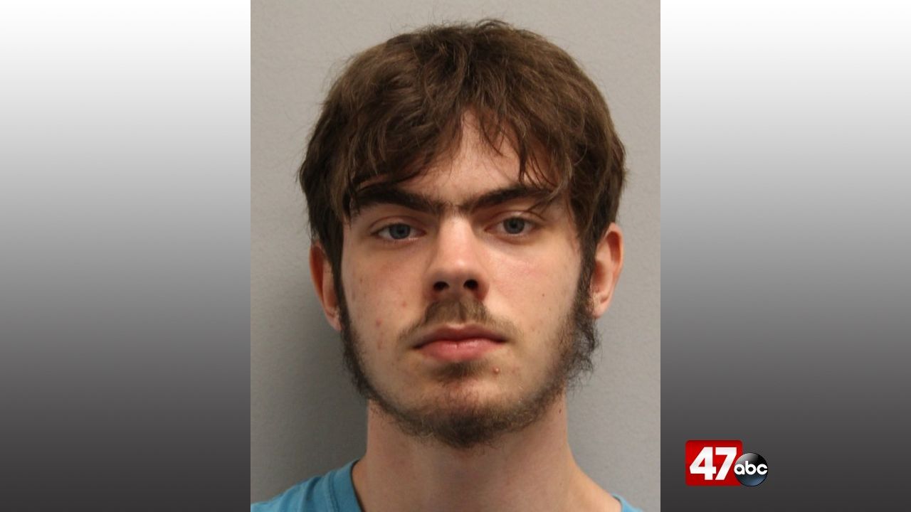 Laurel PD searching for pursuit suspect - 47abc