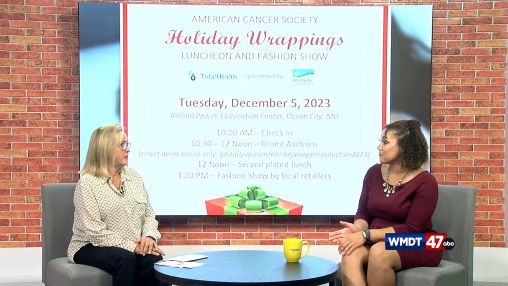 Holiday Wrappings Fashion Show