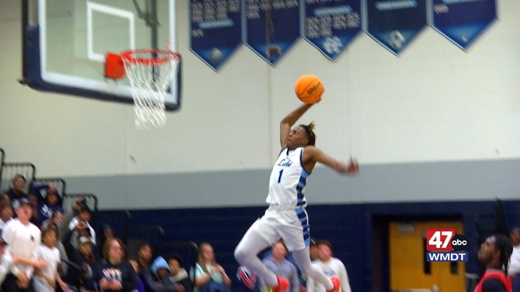 Darius Miller Lifts Spartans Over The Bulldogs