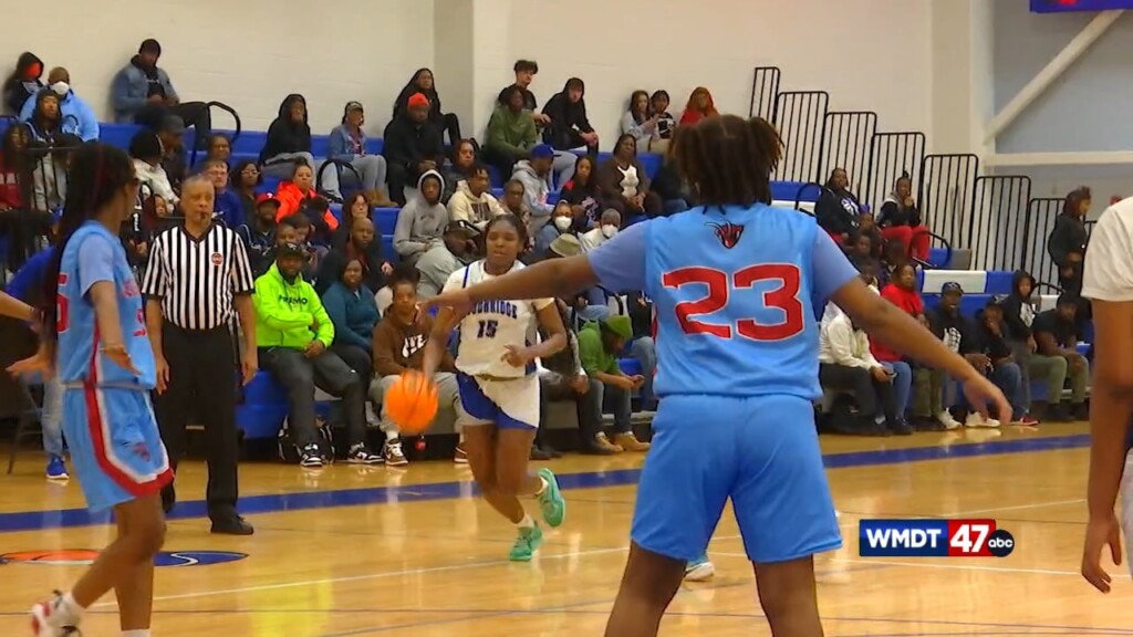 11pm Sports 0228