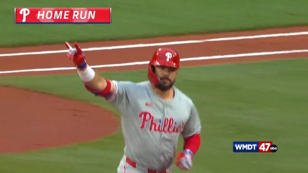 11pm Sports 0611