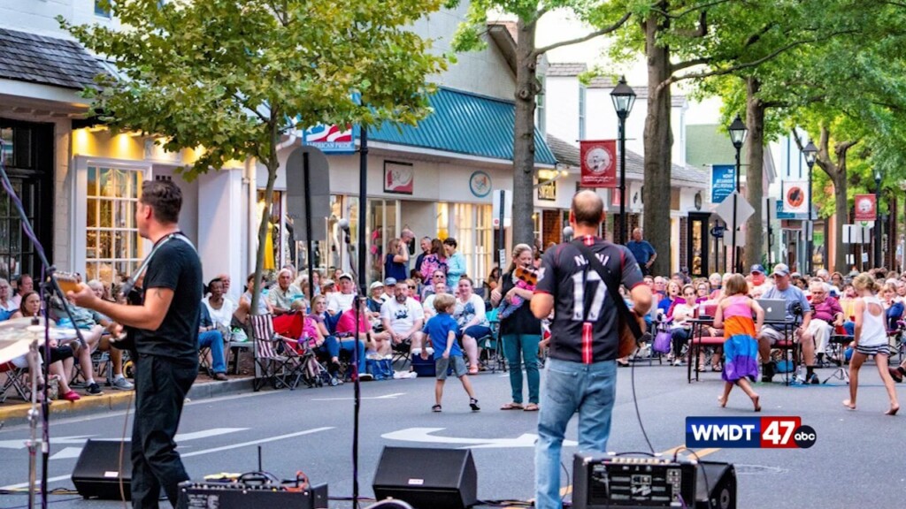 Party In Downtown