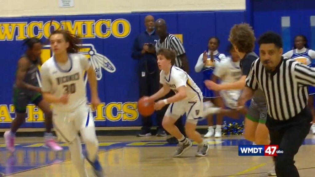 11pm Sports 0115