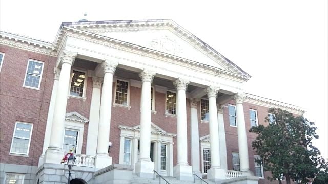 Statehouse640 Jpg 4407227 Ver1 0