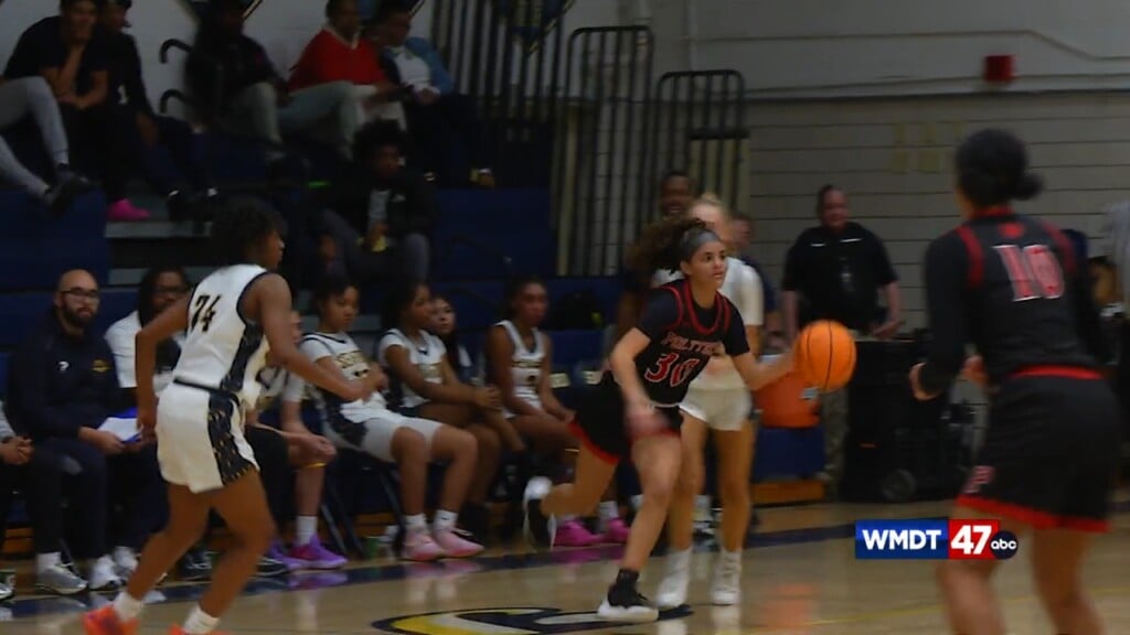 11pm Sports 0226