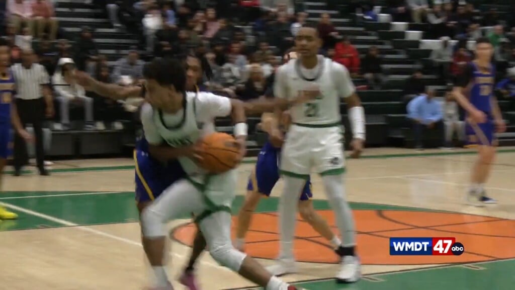 11pm Sports 0218