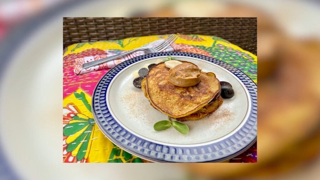 Cooking With Lynn: Banana Cakes