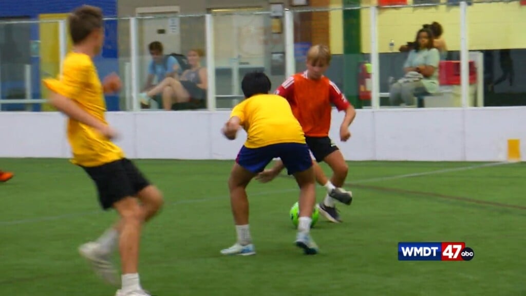 11pm Sports 0813