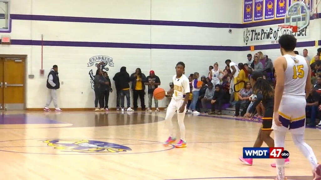 11pm Sports 0828