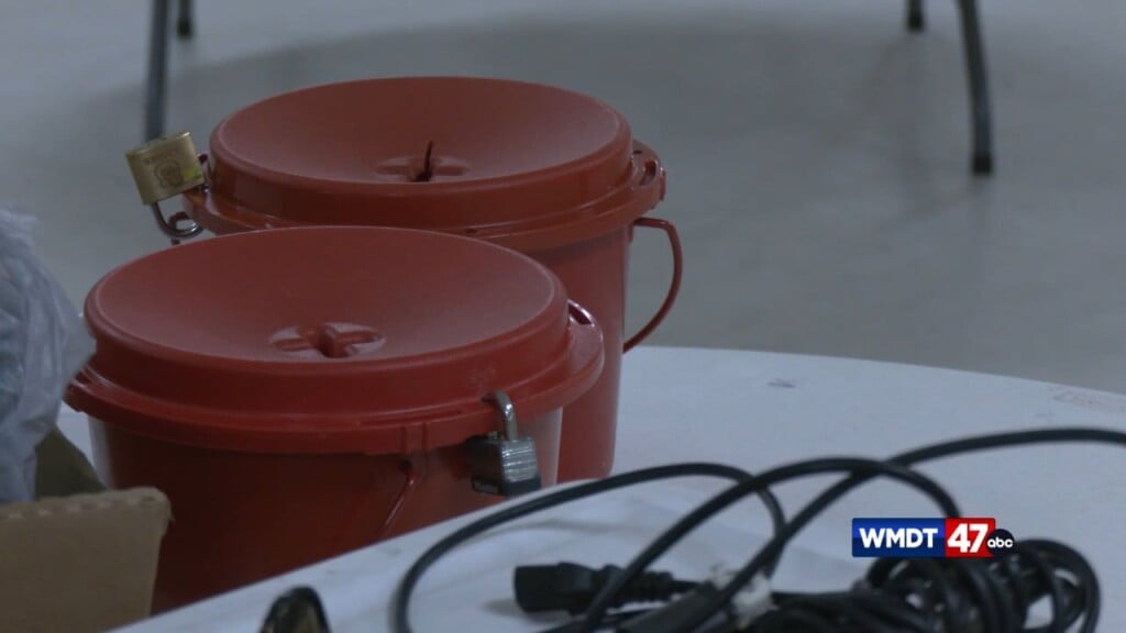 Red Kettle Drive Kicks Off