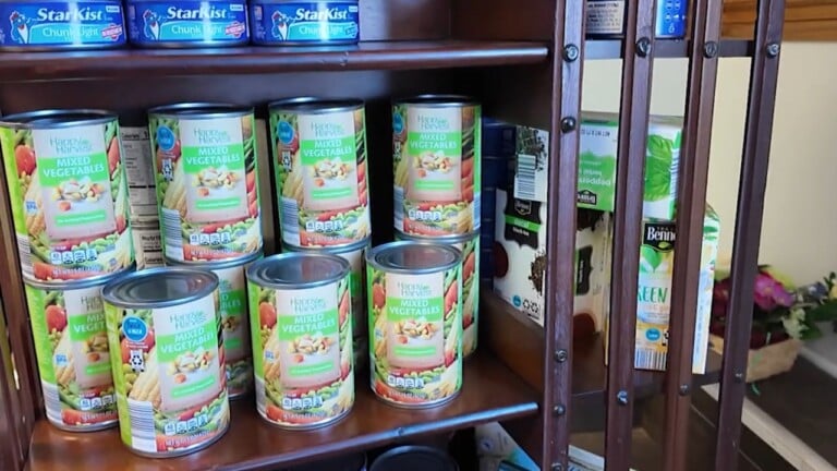 Nurses Start Food Pantry