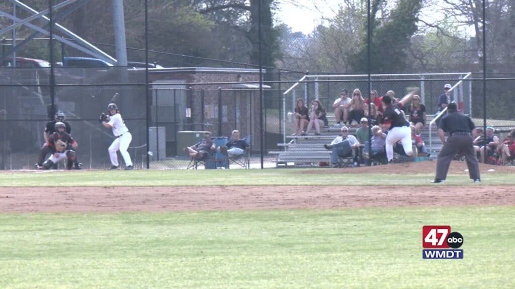 Bennett Vs. Delmar 4 1 26