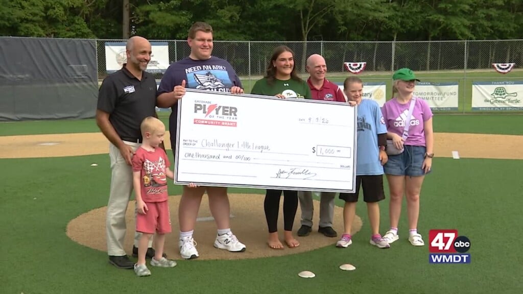 Ava Twilley Gatorade Player Of The Year Donation