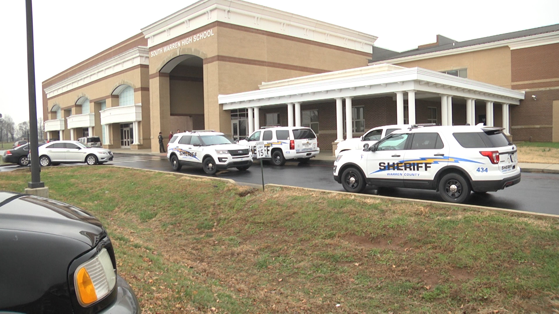 Threat causes lockdown at South Warren High School News 40 WNKY