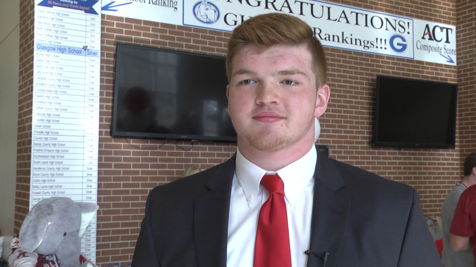 Glasgow High School football player signs with Alabama WNKY News 40