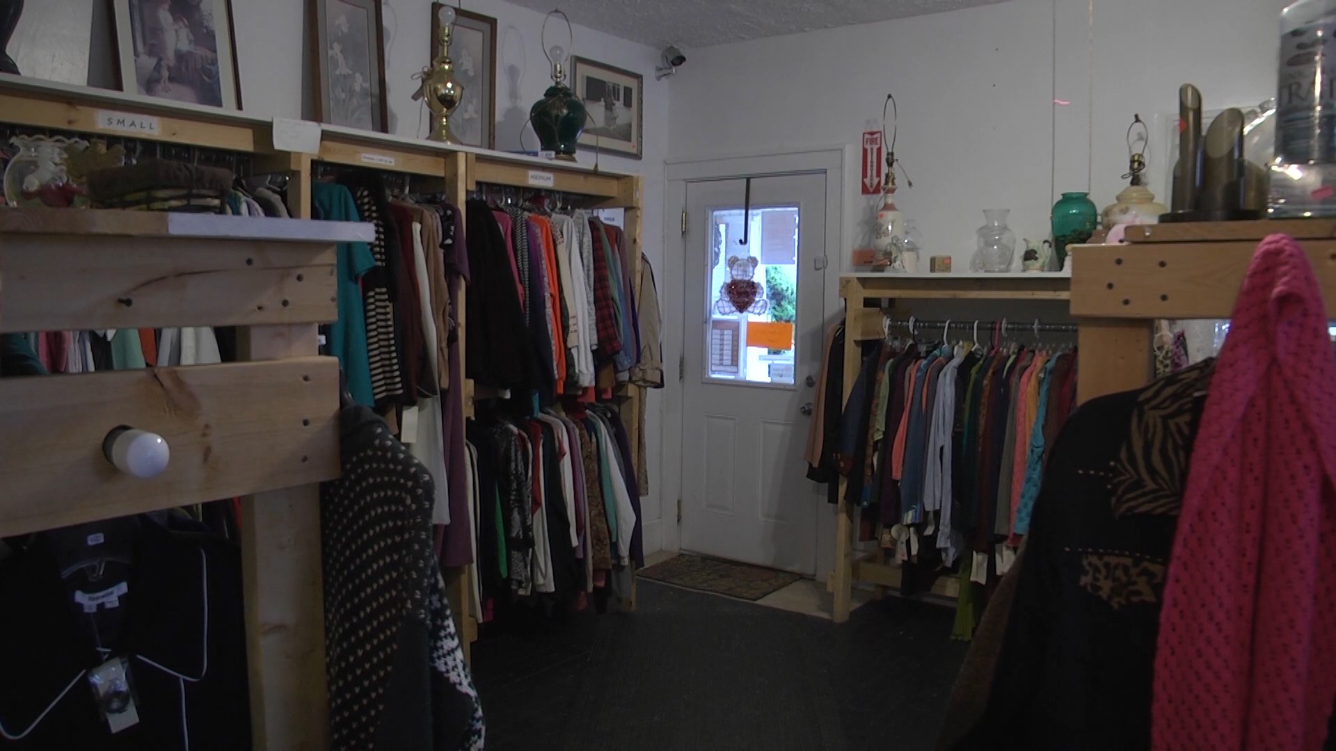 Fashion Friday Saint John's Thrift Store WNKY News 40 Television