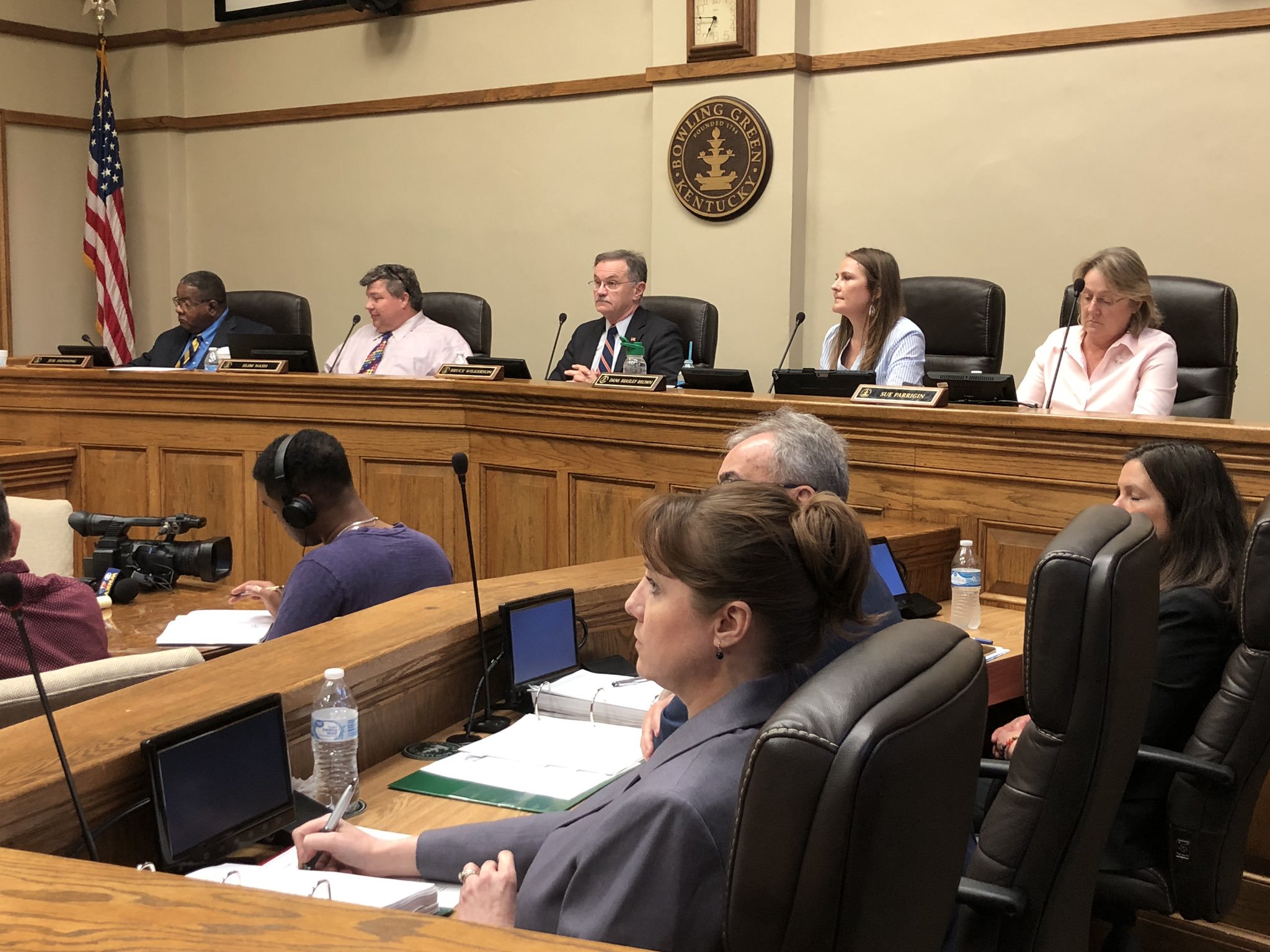 Bowling Green City Commission to discuss property taxes and bonds at