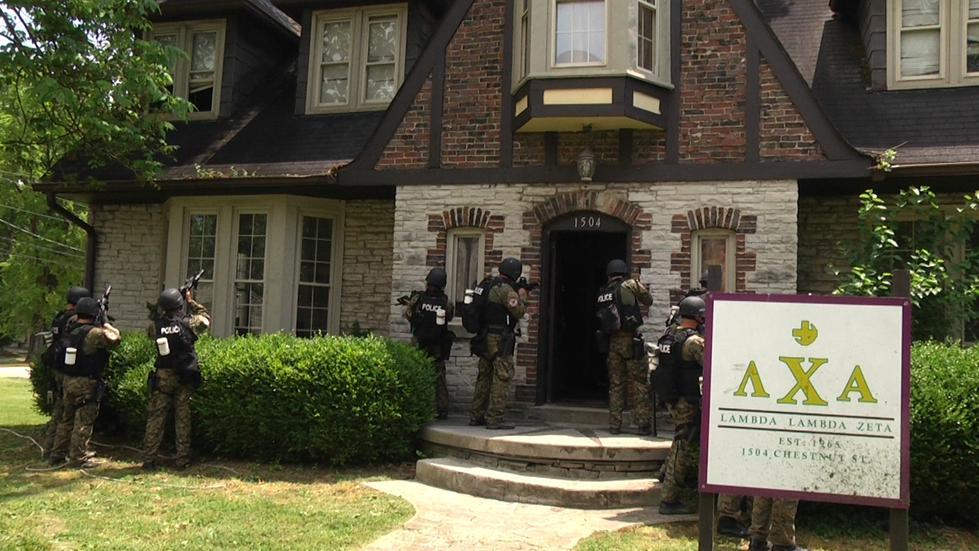 Bowling Green Police Department trains in Lambda Chi house before