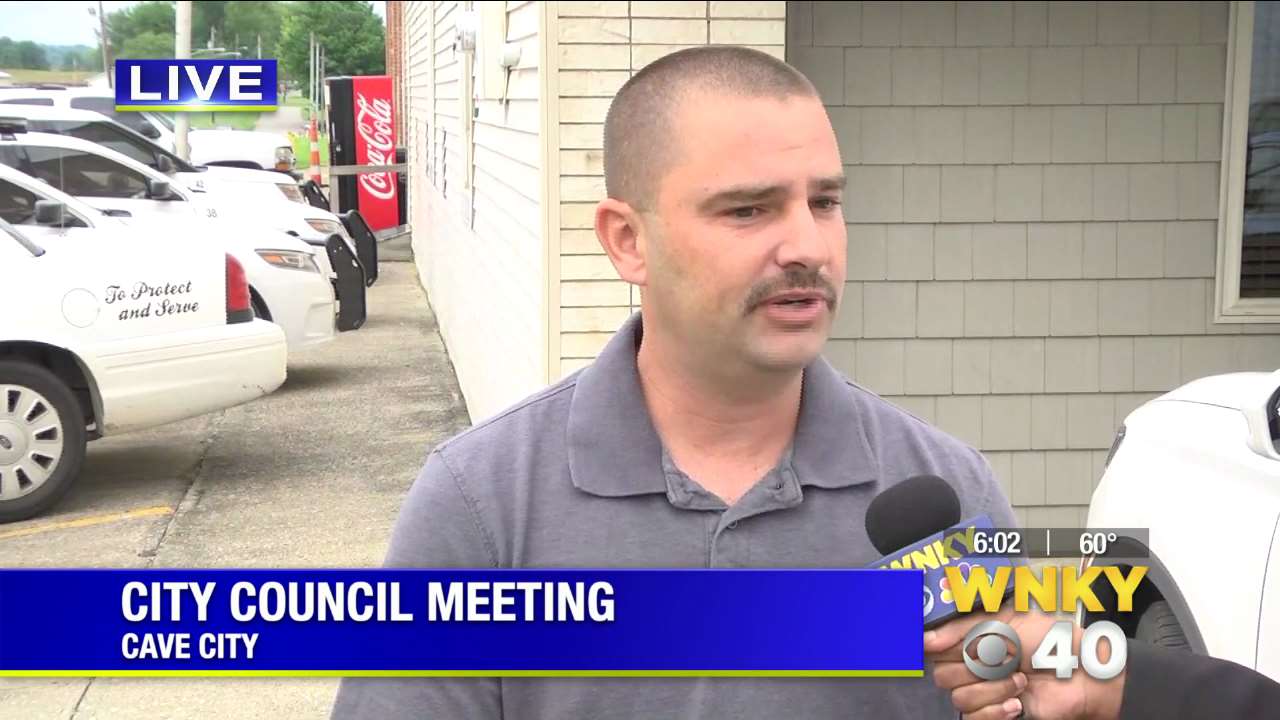 Former Cave City Police Chief discusses firing with WNKY - WNKY News 40 ...