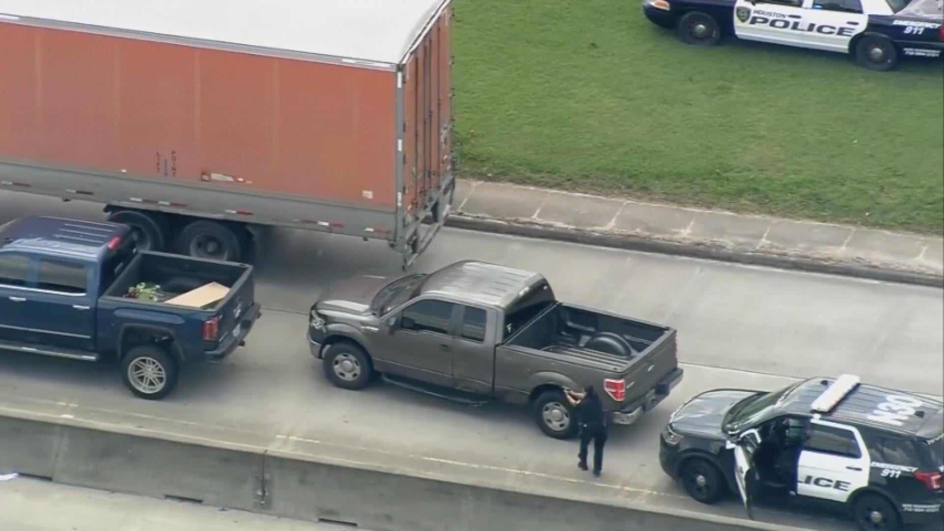 High speed chase ends with million dollar meth bust - WNKY News 40 ...
