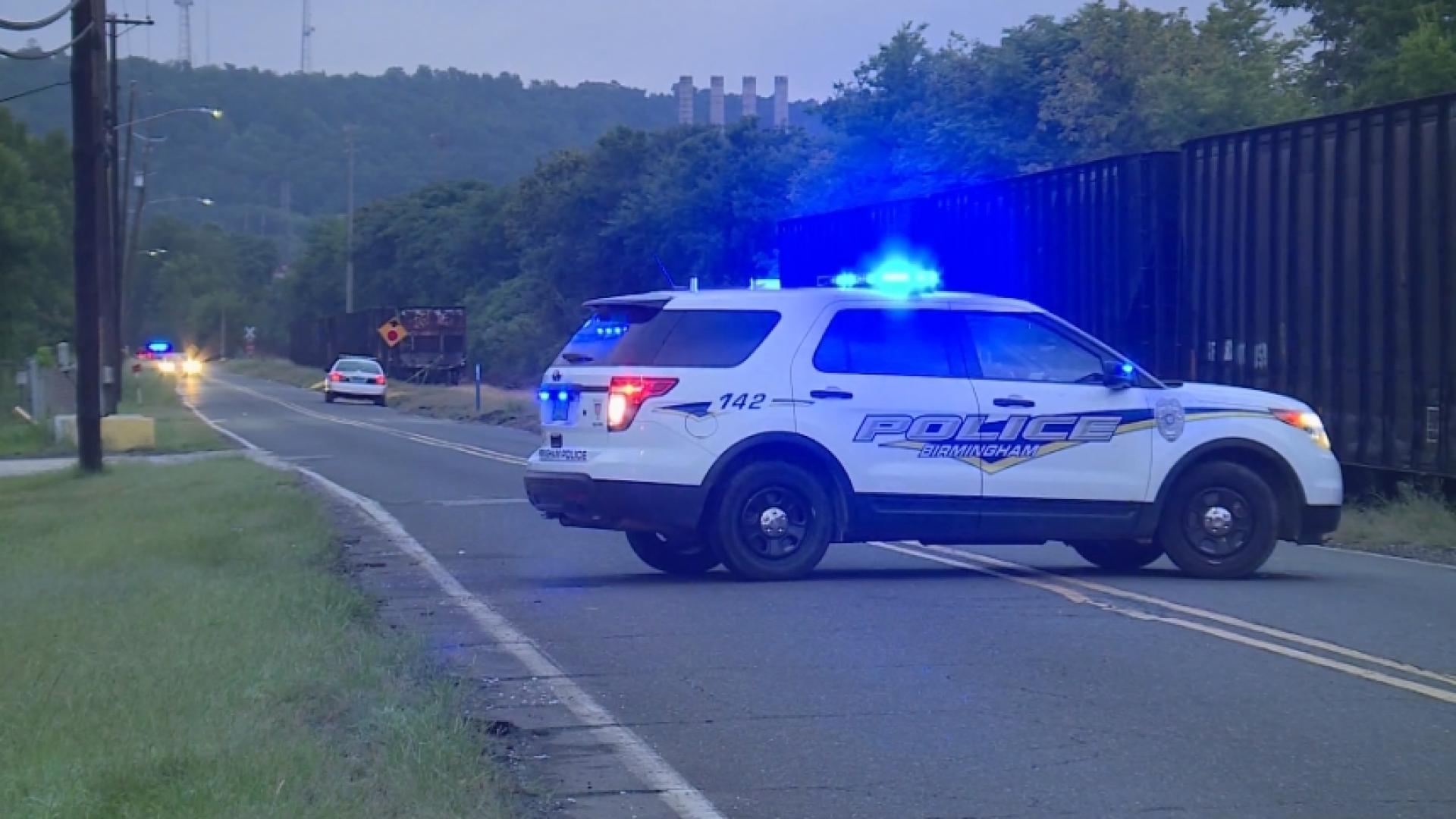Officer charged in shooting hoax - WNKY News 40 Television