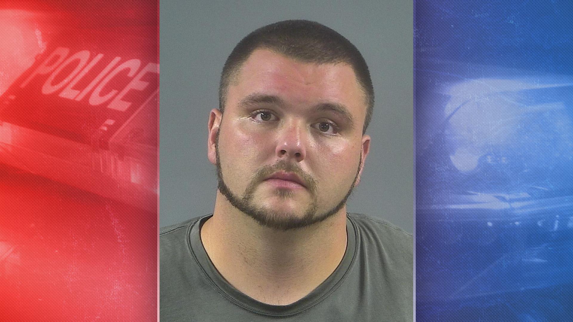 Tennessee man accused of choking pregnant girlfriend in Bowling Green ...